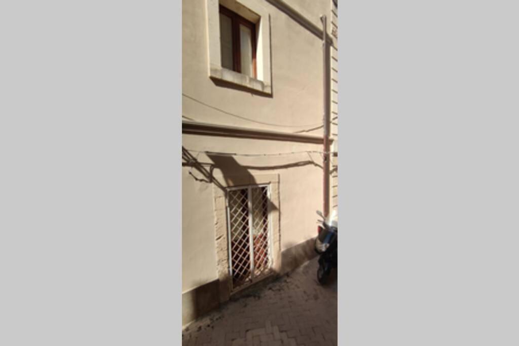 The Fishmarket Inn. Excellent Location In Ortigia! Syracuse Exterior photo